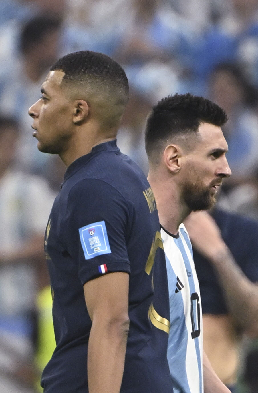 总统座驾！卡塔尔助力巴黎圣日耳曼夺冠的简单介绍