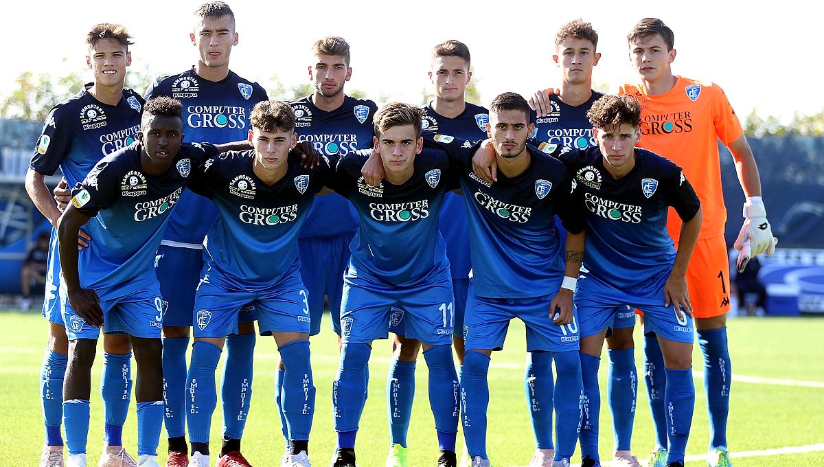 球队实力持续升级,联赛激烈竞争愈演愈烈的简单介绍 球队实力持续升级,联赛激烈竞争愈演愈烈的简单介绍