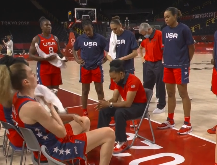 巴黎逆转胜出,成功晋级下一轮比赛的简单介绍 巴黎逆转胜出,成功晋级下一轮比赛的简单介绍