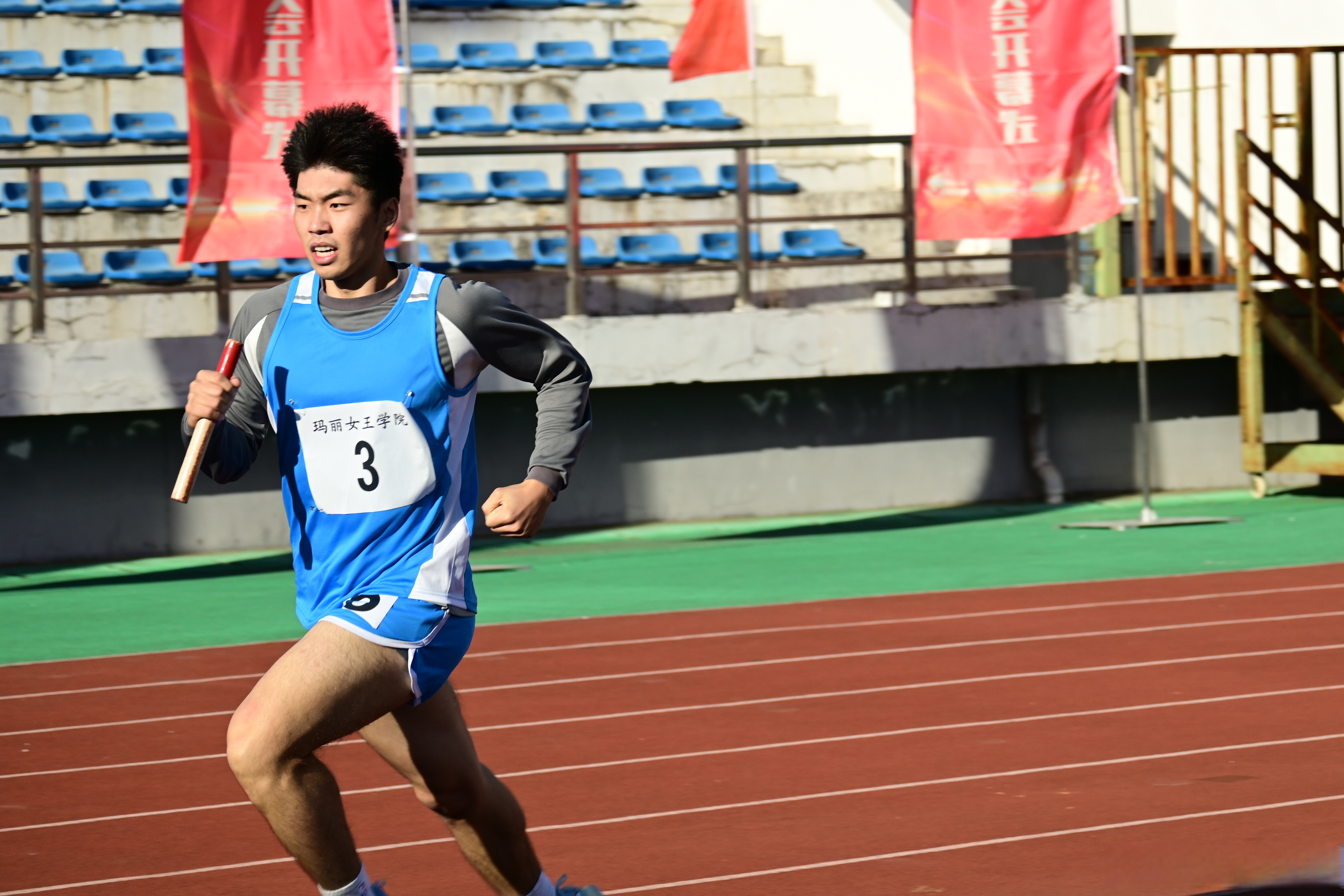 关于运动健儿挑战极限，向着荣耀冲刺的信息