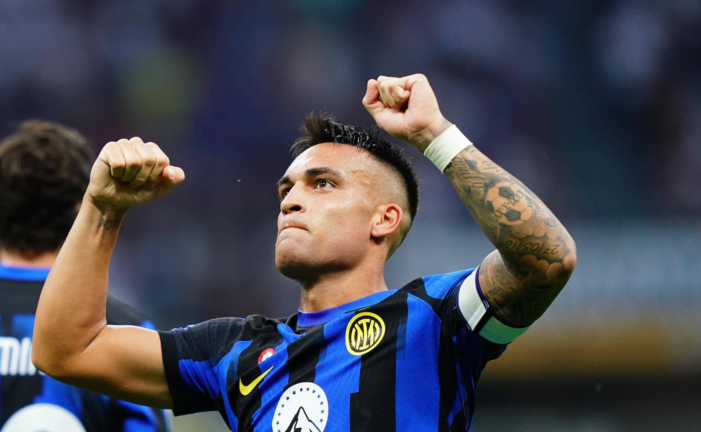 荷兰高举战旗欧洲预选赛,实现连胜稳固积分榜首位 荷兰高举战旗欧洲预选赛,实现连胜稳固积分榜首位