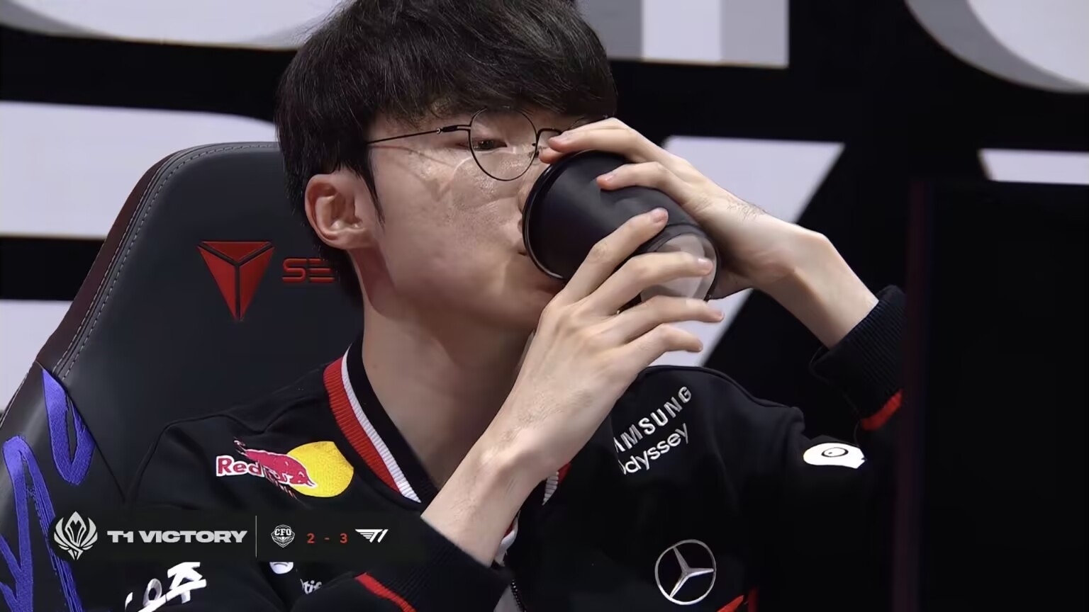 包含T1横扫IG,Uzi关键团战开团秒人顶尖较量八强赛,引爆全场热议的词条 包含T1横扫IG,Uzi关键团战开团秒人顶尖较量八强赛,引爆全场热议的词条