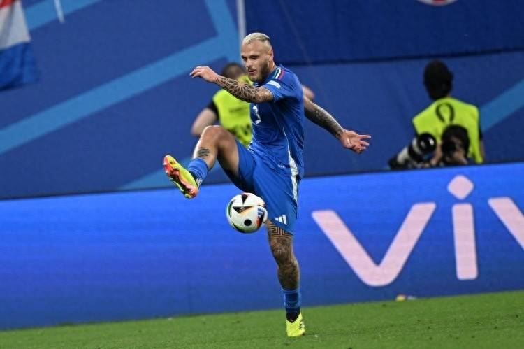 欧洲杯：意甲之争继续，因西涅和布冯互怼