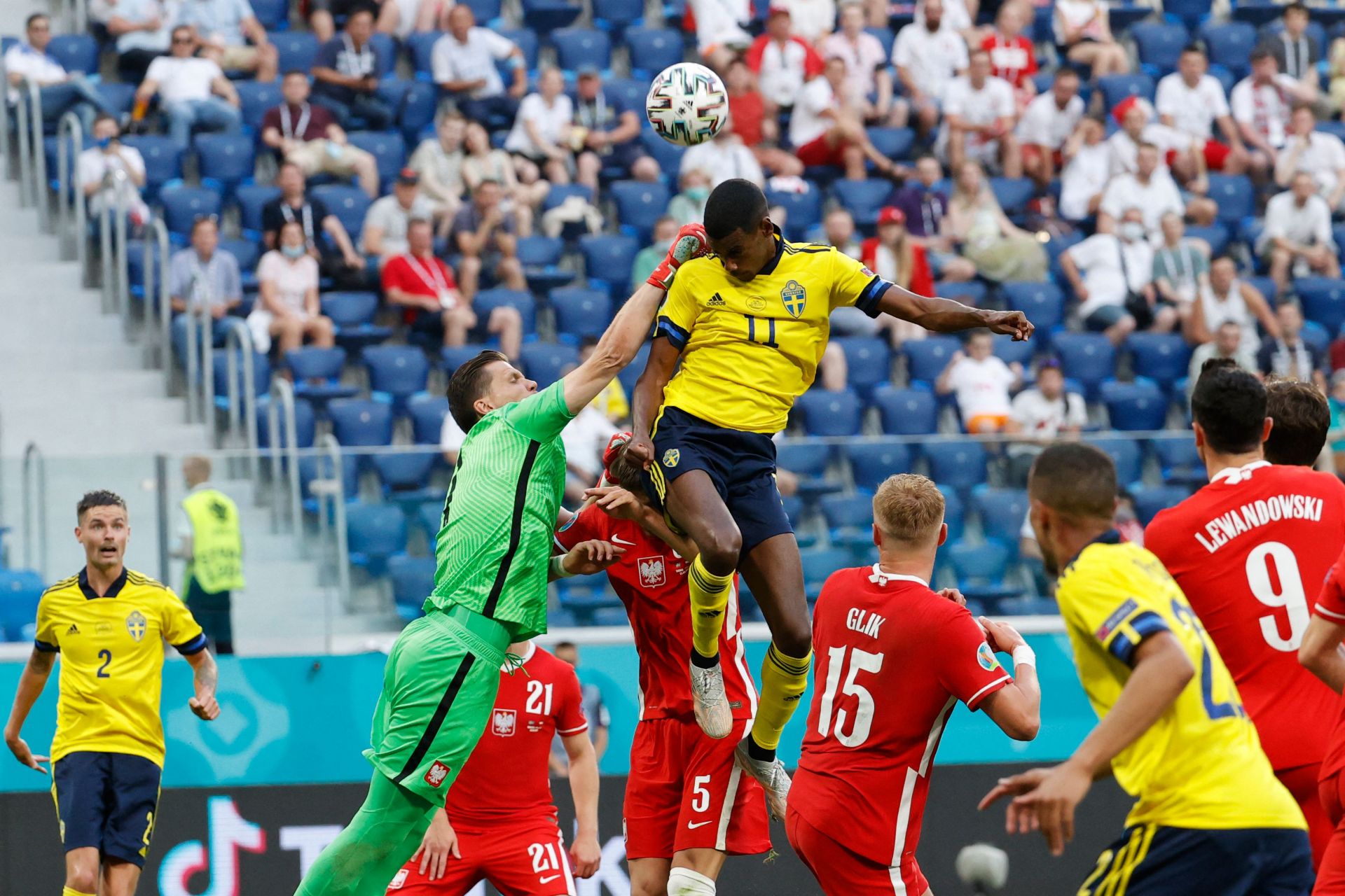 瑞典负于波兰,小组赛出局 瑞典负于波兰,小组赛出局